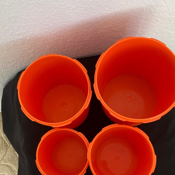 Tupperware Orange Food Storage Containers - Picture 4 of 6